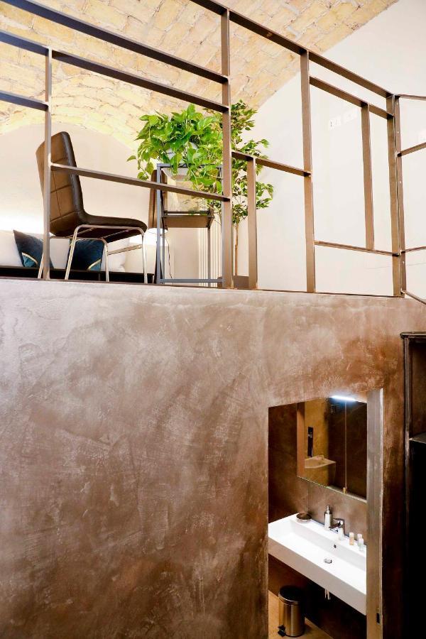 Post Industrial Loft Trastevere - Top Collection Řím Exteriér fotografie